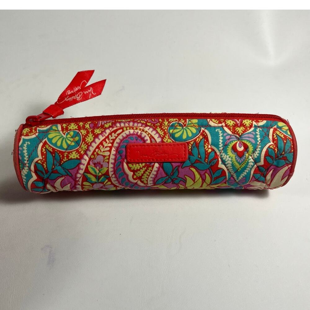 Vera Bradley On A Roll Zippered Case Paisley in Paradise Colorful Feminine